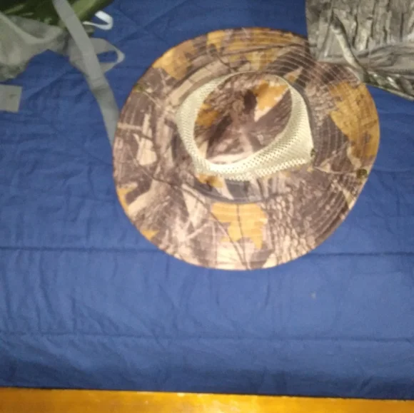 Hat - Picture 1 of 1